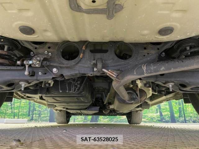 Toyota HARRIER 2018-09 214863-18
