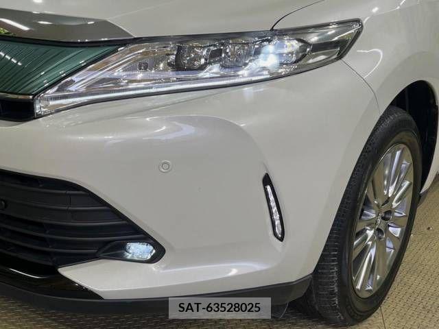 Toyota HARRIER 2018-09 214863-8