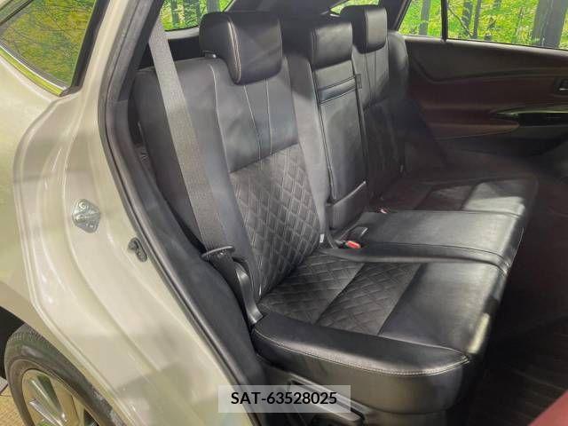 Toyota HARRIER 2018-09 214863-12
