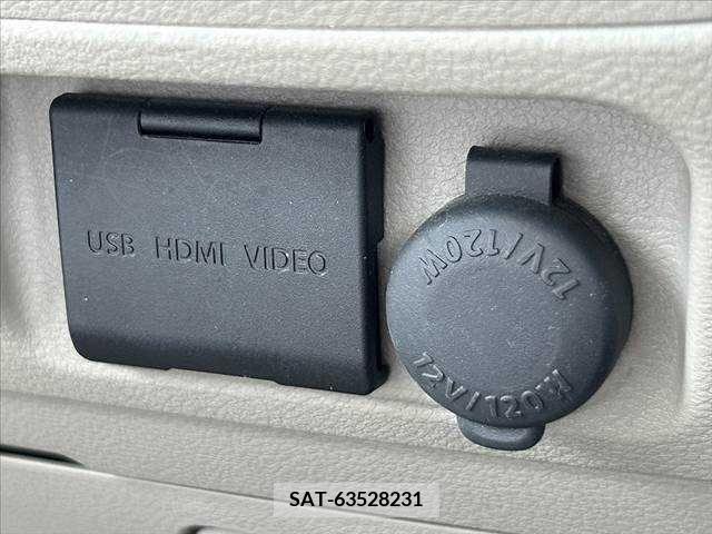 Suzuki SPACIA 2013-07 385215-24
