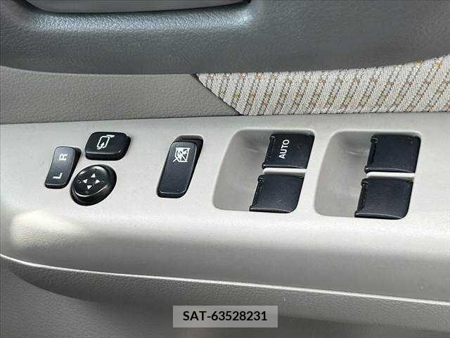 Suzuki SPACIA 2013-07 385215-21