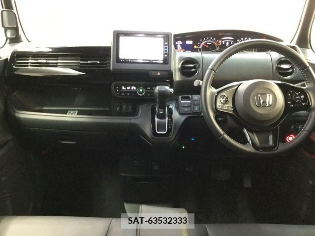 Honda N BOX CUSTOM 2022-03 225319-1