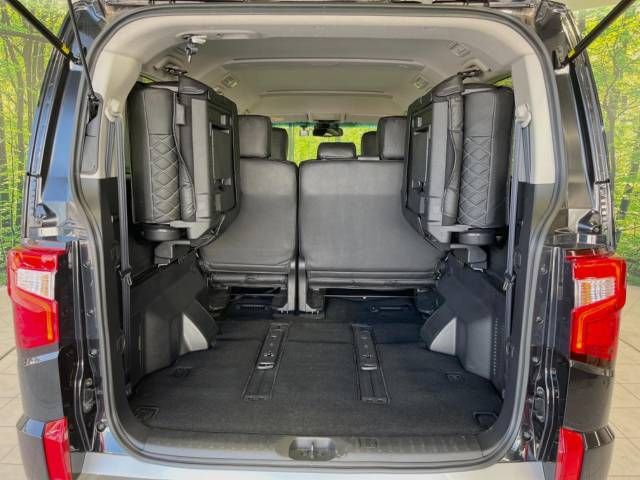 Mitsubishi DELICA D5 2022-05 20101-11