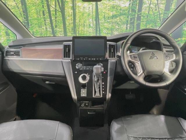Mitsubishi DELICA D5 2022-05 20101-1