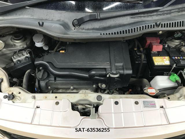 Nissan ROOX 2013-03 220043-27