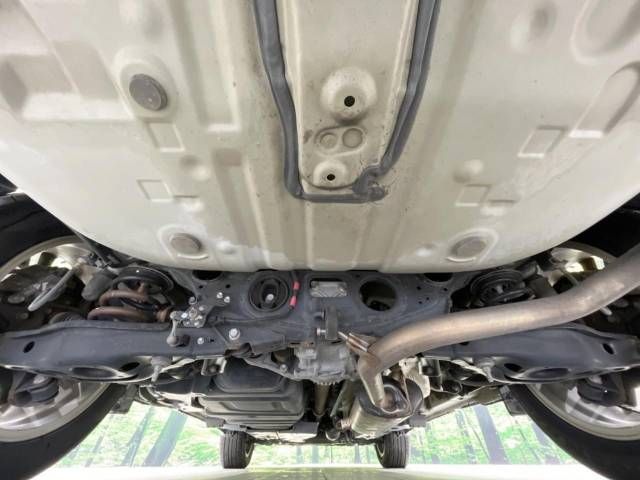 Toyota HARRIER 2014-09 20248-19
