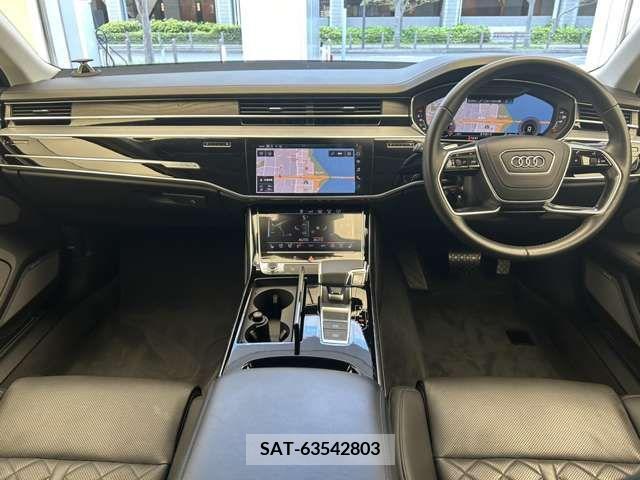 Audi A8 2020-08 261147-7