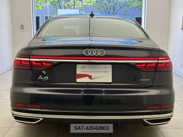 Audi A8 2020-08 261147-3