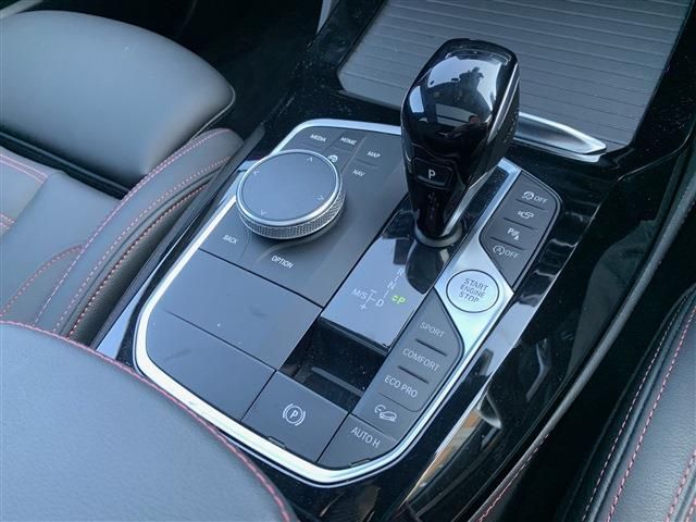 Bmw X4 2022-12 186367-13
