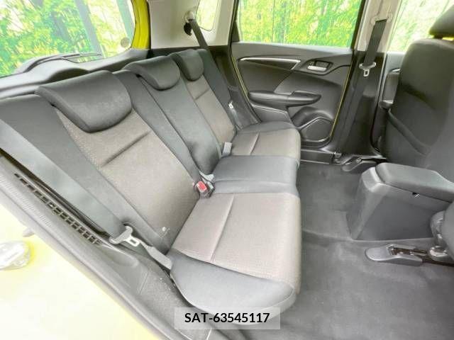Honda FIT HYBRID 2014-04 348577-9