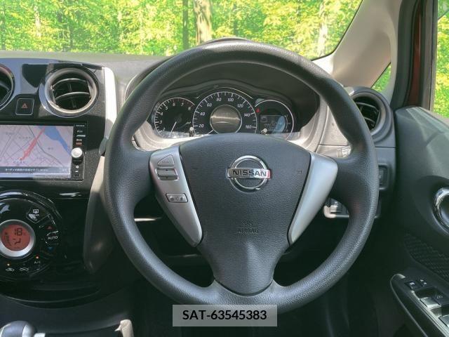 Nissan NOTE 2015-10 326996-21