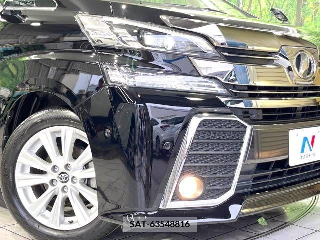 Toyota VELLFIRE 2016-12 221285-12