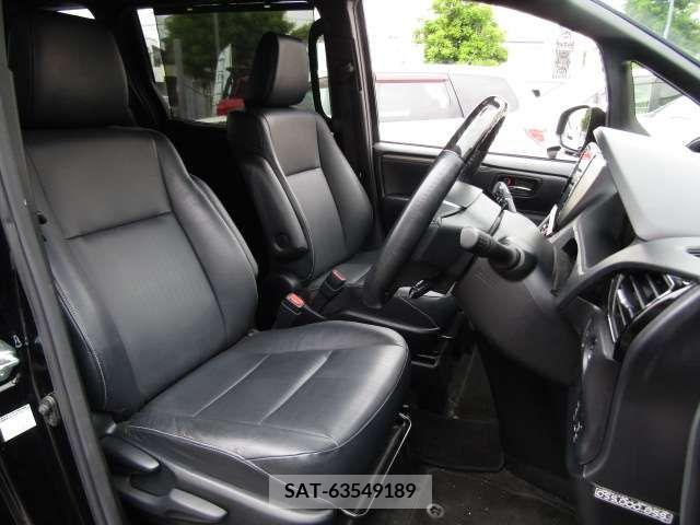 Toyota ESQUIRE 2017-01 321500-6