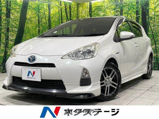 Toyota AQUA 2013-04 328279-0