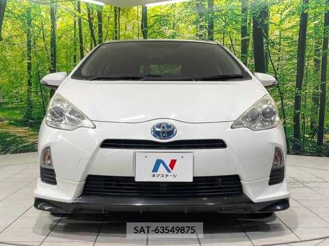 Toyota AQUA 2013-04 328279-14