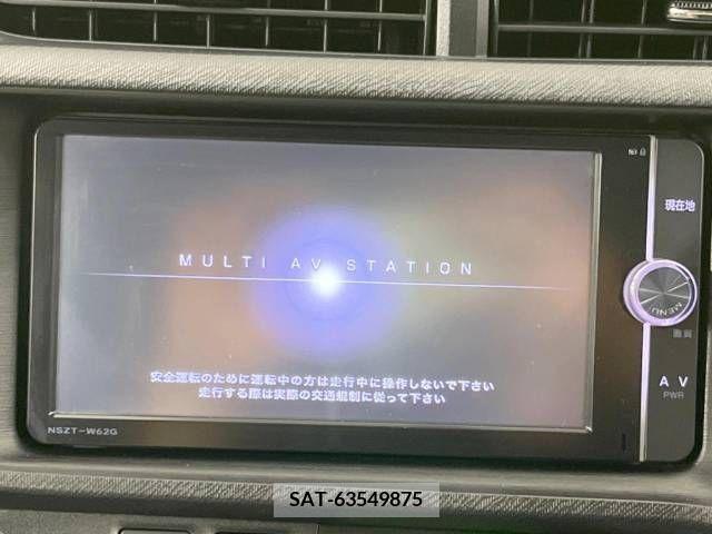 Toyota AQUA 2013-04 328279-2