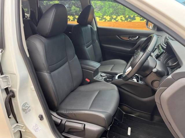 Nissan X-TRAIL 2018-01 4179-8