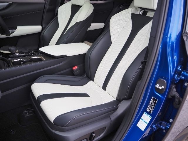 Lexus NX 2022-06 7932-14