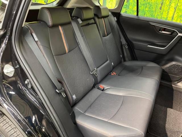 Toyota RAV4 2019-09 196679-9