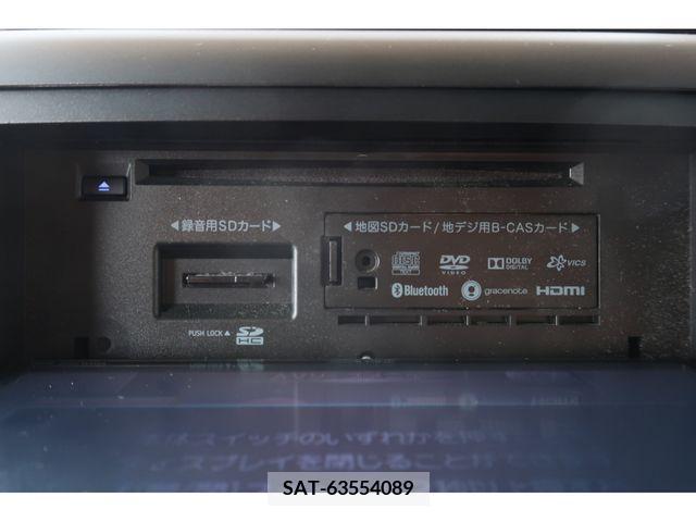 Toyota ALPHARD 2014-10 329946-9