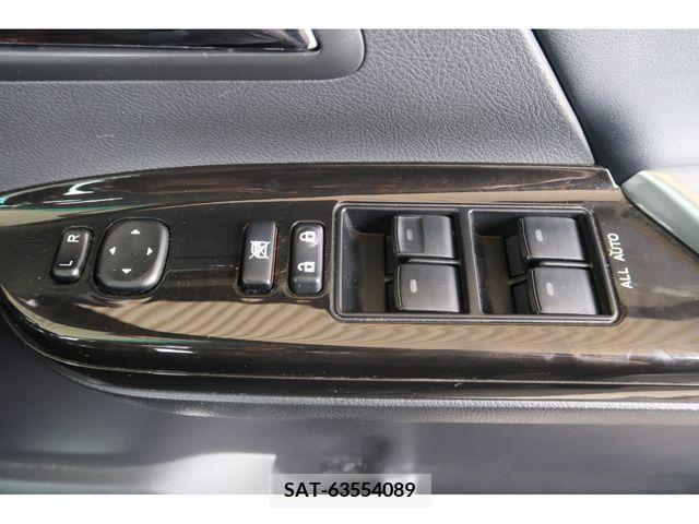 Toyota ALPHARD 2014-10 329946-14