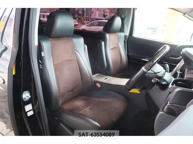 Toyota ALPHARD 2014-10 329946-26