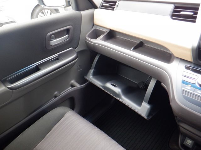 Honda FREED 2017-08 23654-4