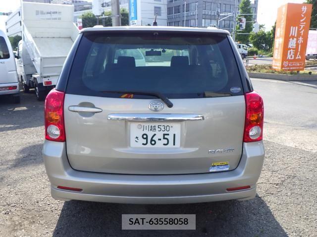 Toyota RAUM 2004-01 282666-4