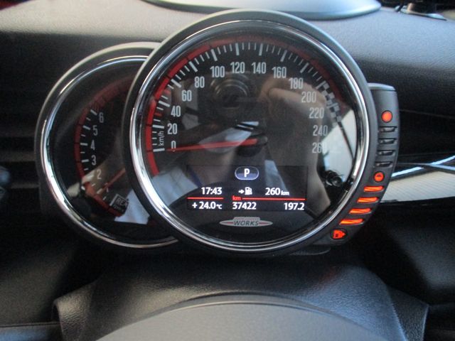 Bmw MINI 2017-06 6699-9