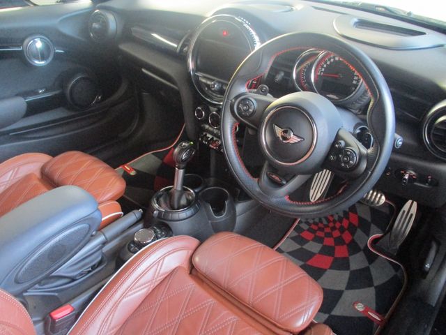 Bmw MINI 2017-06 6699-6