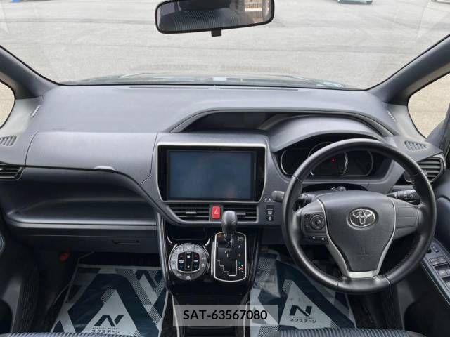 Toyota VOXY 2016-11 321509-1
