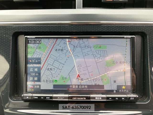 Toyota PRIUS ALPHA 2020-07 326492-14
