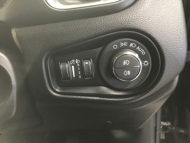 Jeep RENEGADE 2022-07 186563-23