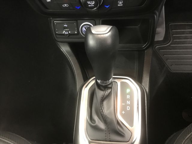 Jeep RENEGADE 2022-07 186563-28