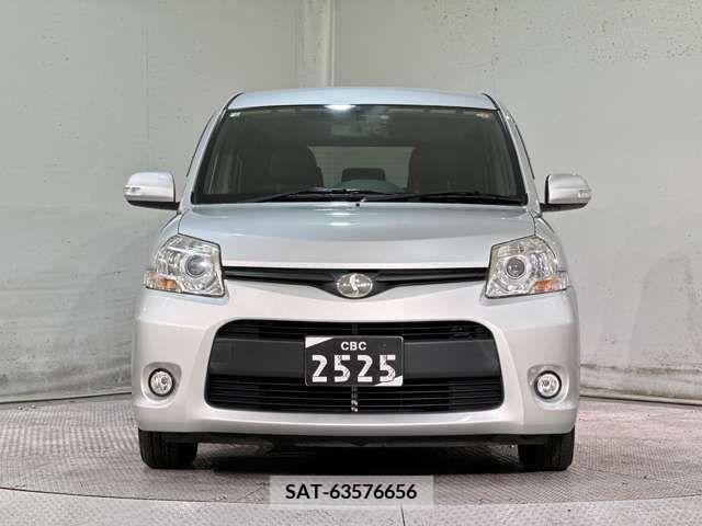 Toyota SIENTA 2014-09 242706-6