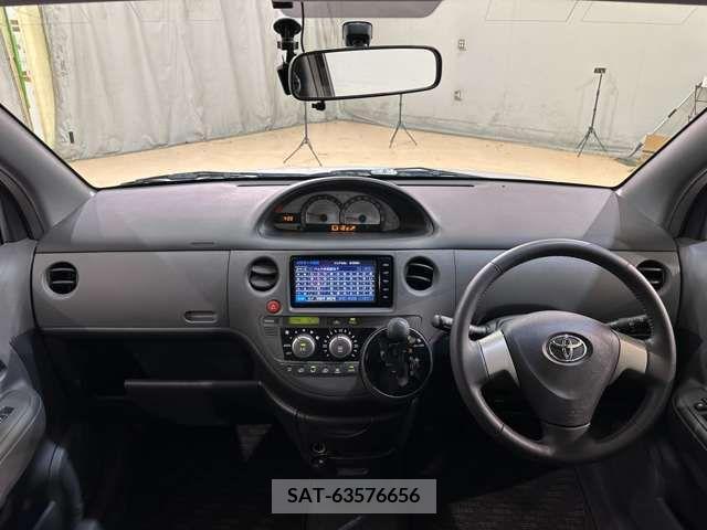 Toyota SIENTA 2014-09 242706-19