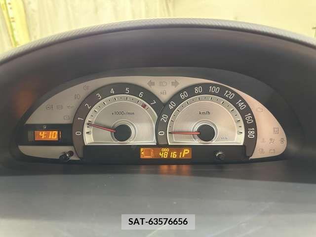 Toyota SIENTA 2014-09 242706-14