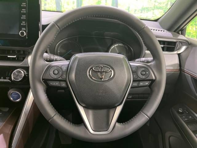 Toyota HARRIER HYBRID 2021-11 15693-10