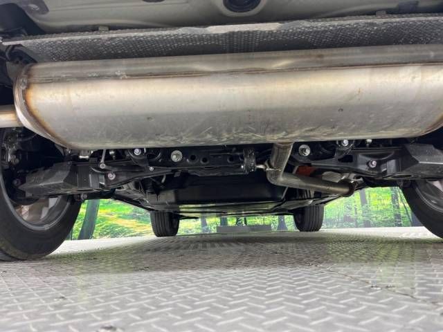 Toyota HARRIER HYBRID 2021-11 15693-16