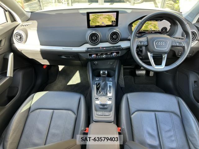 Audi Q2 2021-08 208381-4