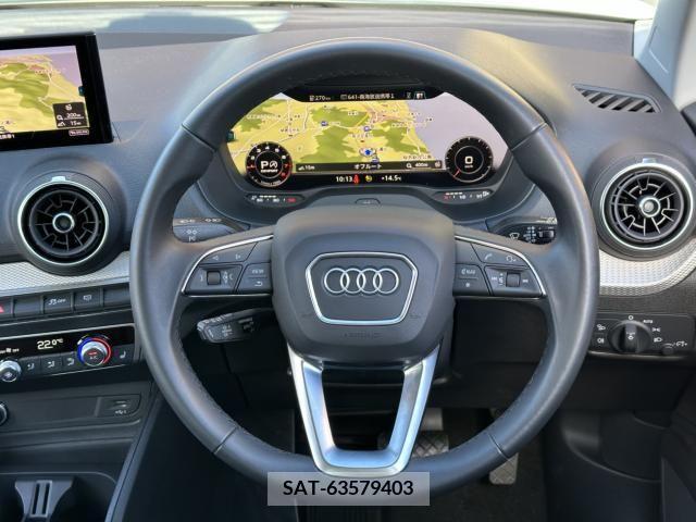 Audi Q2 2021-08 208381-3