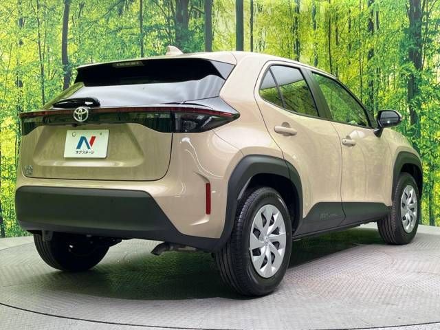 Toyota YARIS CROSS 2023-03 193064-17