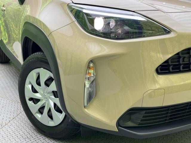 Toyota YARIS CROSS 2023-03 193064-12