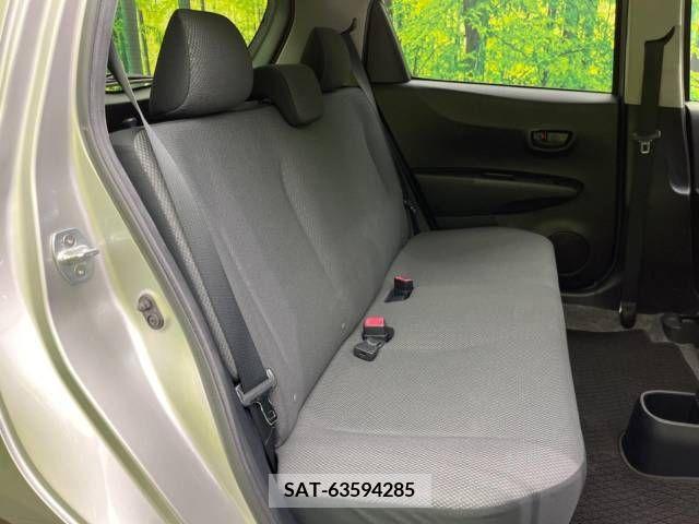 Toyota VITZ 2013-05 308703-8