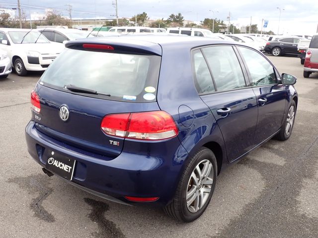 VolksWagen GOLF 2011-06 191912-9