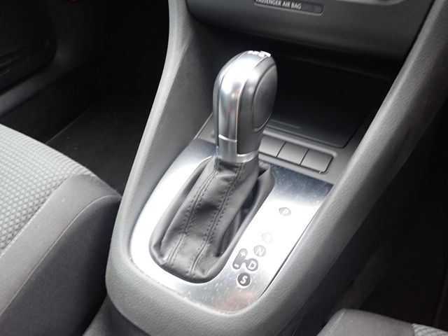 VolksWagen GOLF 2011-06 191912-16