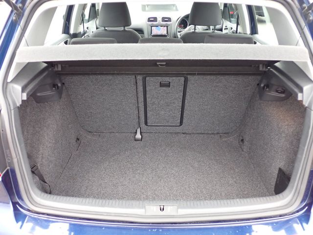 VolksWagen GOLF 2011-06 191912-22