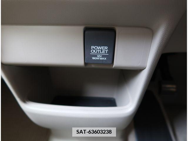 Honda N BOX 2014-02 364584-21