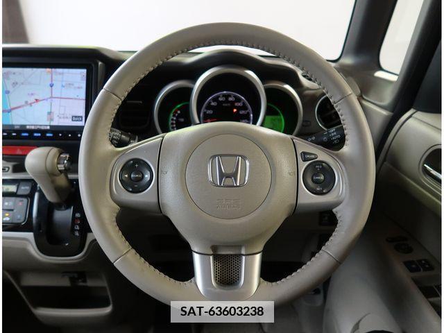 Honda N BOX 2014-02 364584-13