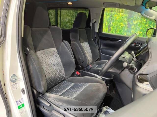 Toyota VELLFIRE 2017-07 246496-8